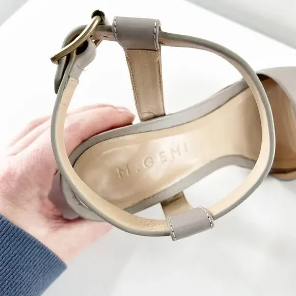 M. Gemi Gray and Tan Sandals - Picture 4 of 7